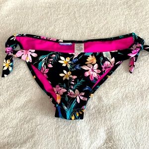 *3/$10* California Waves Bikini bottom, medium